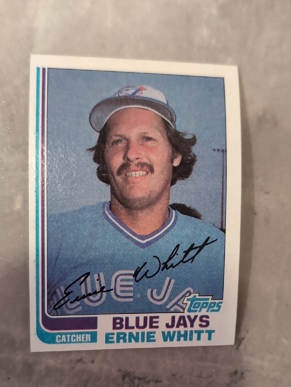 5/$15 Autographed 1982 Topps Ernie Whitt - Blue Jays